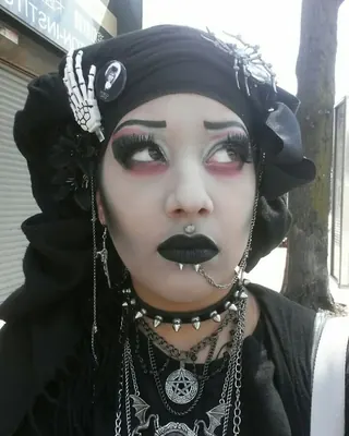 Aurore, 22 ans, trans à Hédé-Bazouges