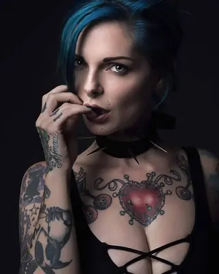 Charlotte, 21 ans, trans à Camon