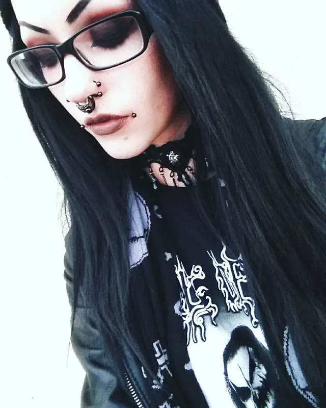 Emilie, 32 ans, trans à Sérignan-du-Comtat