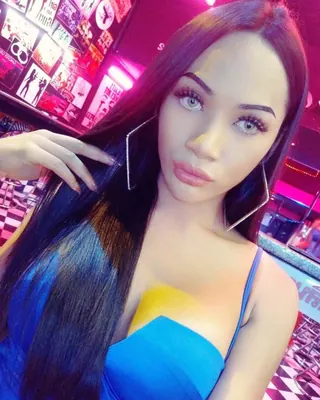 Eva, 24 ans, trans à Cornier