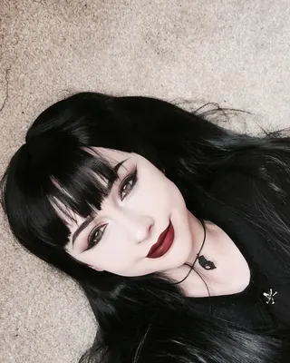 Iris, 25 ans, trans à Combloux
